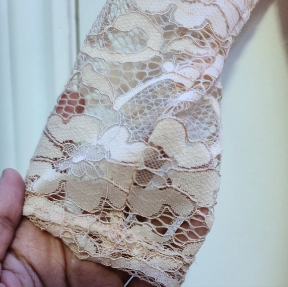 Light pink Lace Dress - Picture 5 of 6